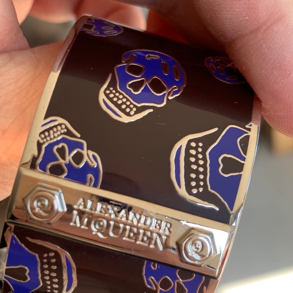 Alexander McQueen Skull Bracelet - Picture 1 of 3